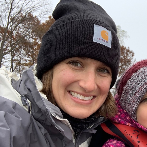 Meet your Posher, Ruth - Picture 1 of 1